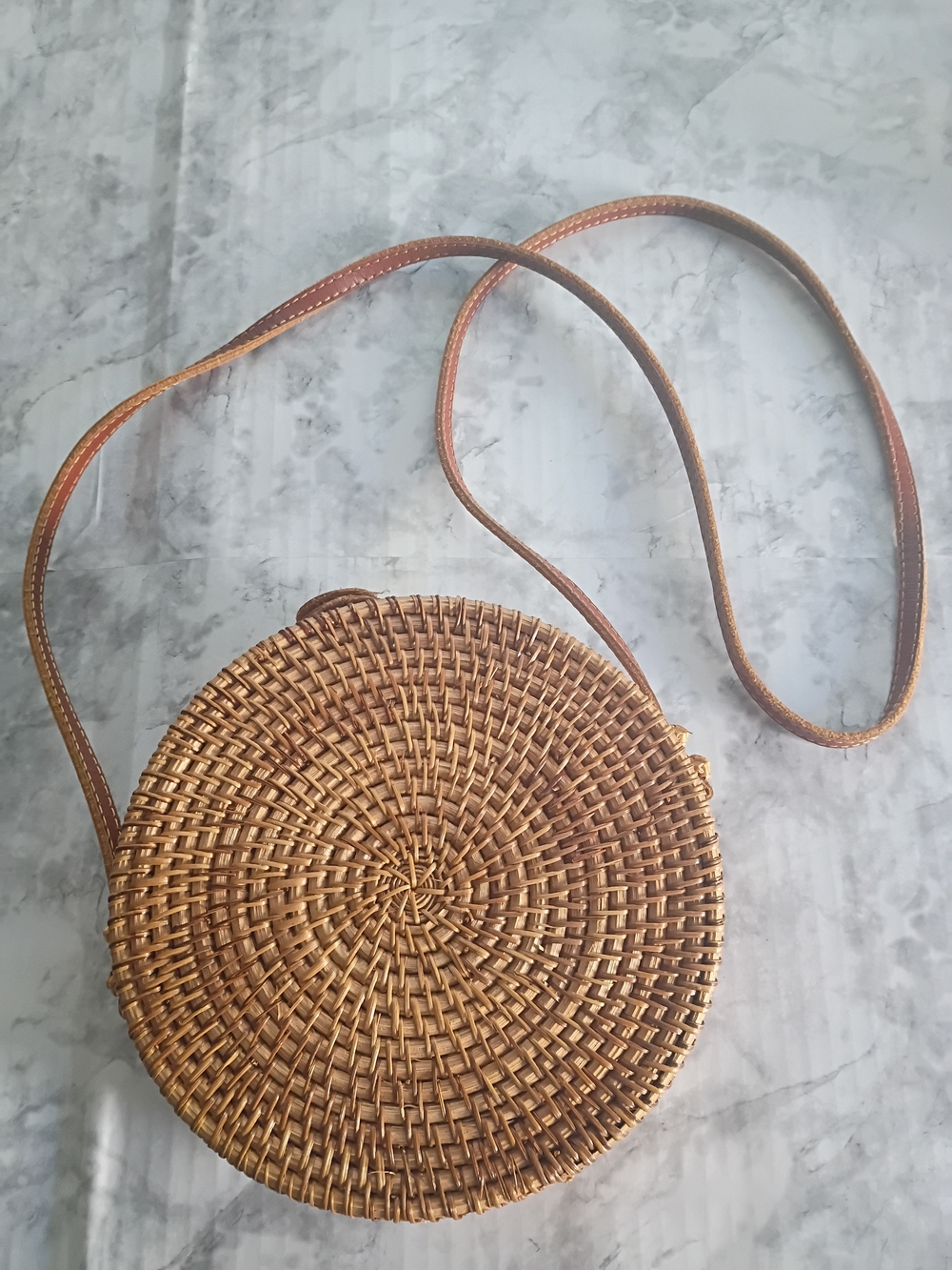 Round Woven Crossbody Bag - Tan